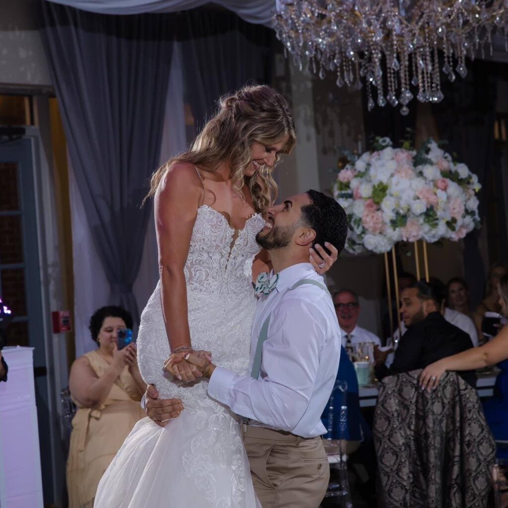 Wedding couple performing First Dance Choreography